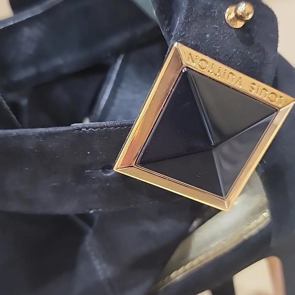 LOUIS VUITTON SUEDE 40 - Picture 7 of 9